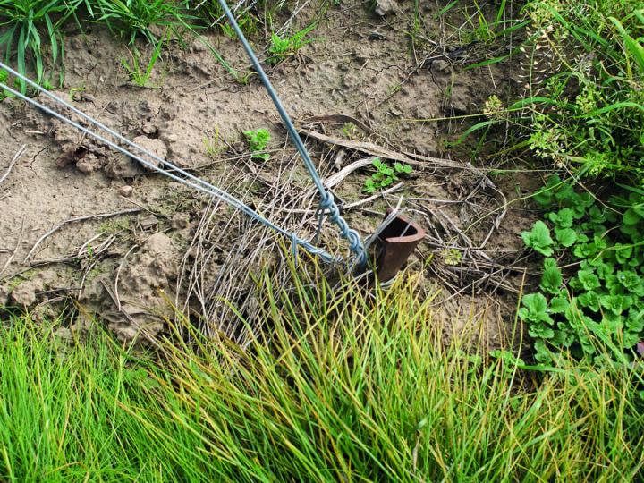 Selbst gebauter Anker:gefährlich für Reifen, Haltbarkeit ist mangelhaft