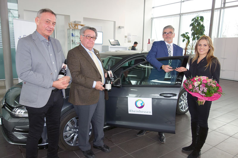 Auto für deutsche Weinprinzessin