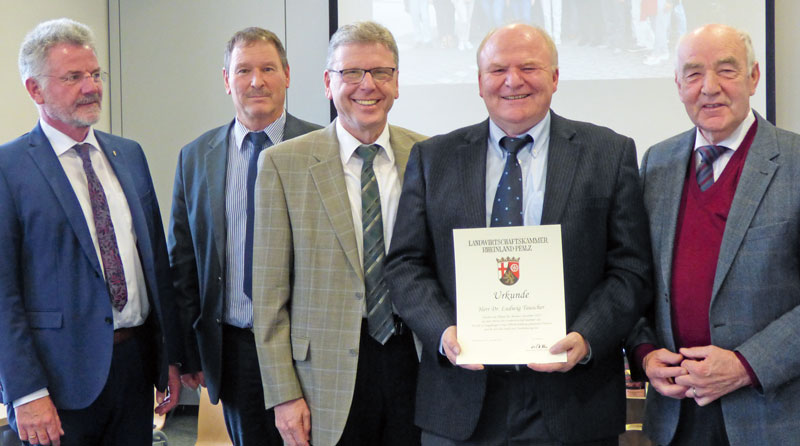 Rheinhessen: Dr. Tauscher in Ruhestand verabschiedet