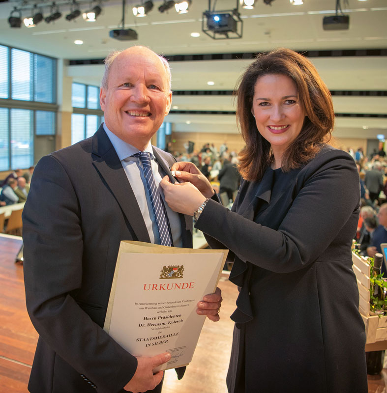 Franken: Staatsmedaille für LWG-Präsident