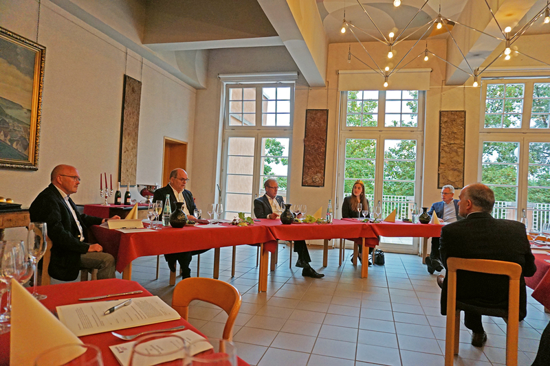 Rheinhessen: 20er Weinjahrgang passt in den Markt