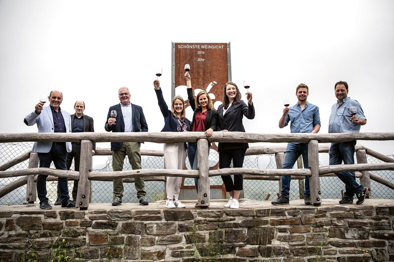 Ahrtal: Weinhoheiten zu Besuch im Ahrtal