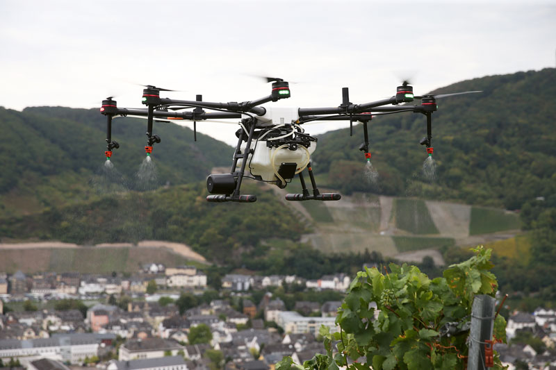 Spritzdrohnen dürfen Hubschrauber ersetzen