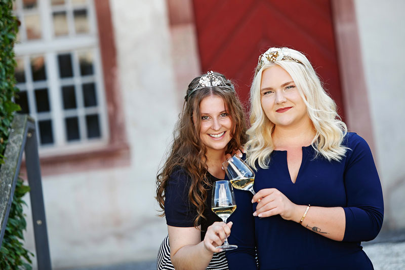 Rheingau: Rheingauer Weinmajestäten gekrönt