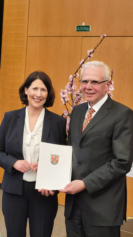 Pfalz: Dr. Günter Hoos in Ruhestand verabschiedet