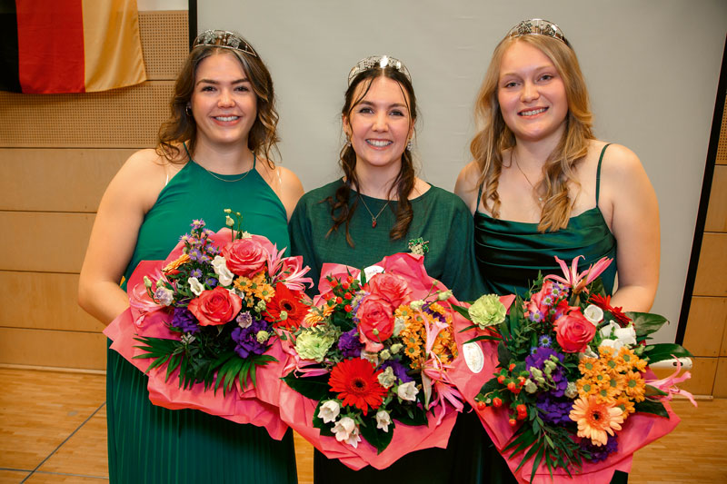 Mittelrhein: Janina Mehr ist die 55. Mittelrhein-Weinkönigin