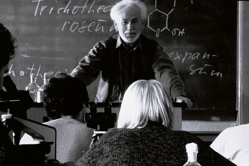 Prof Dr. Helmut Dittrich verstorben