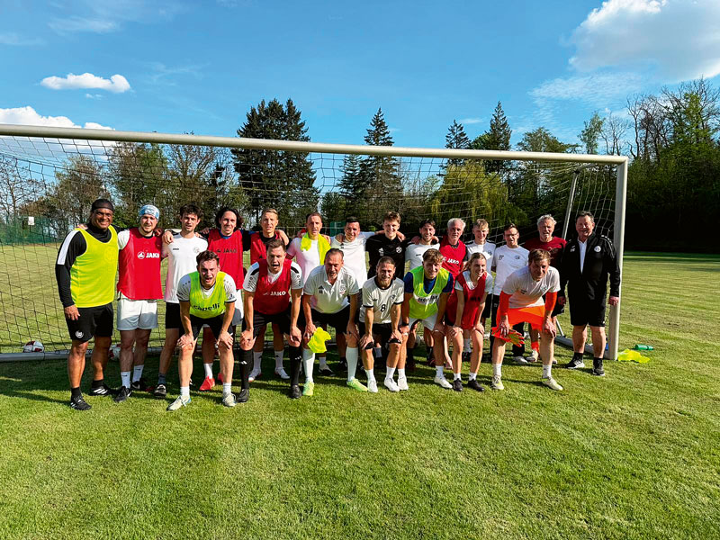 &bdquo;El Clásico&ldquo; zwischen Weinelf und FC Campus