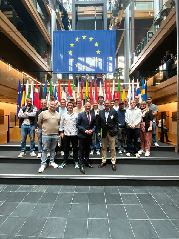 Nahe: Technikerklasse zu Besuch im Europaparlament